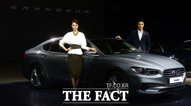 현대자동차가 지난해 국내 68만8939대, 국외 381만5886대 등 전 세계 시장에서 모두 450만4825대를 판매했다고 2일 발표했다. /더팩트 DB