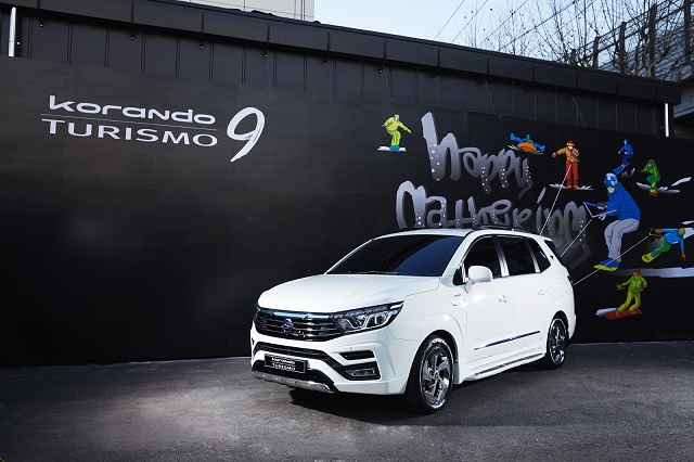 쌍용차는 2018 코란도 투리스모어 연 목표 판매량을 1만2000대로 설정했다. /쌍용자동차 제공