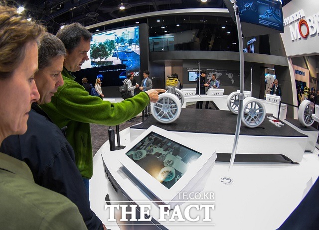 현대모비스는 원격주차지원(RSPA), 자동발렛주차(AVP) 기술 개발 계획과 더불어 연구개발 투자 계획도 밝혔다.