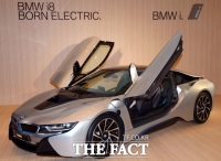  [TF이슈] BMW i8 최대 8200만 원 할인의 진실은?