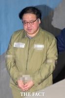 [TF포토] 박근혜 재판 증인 출석하는 안종범