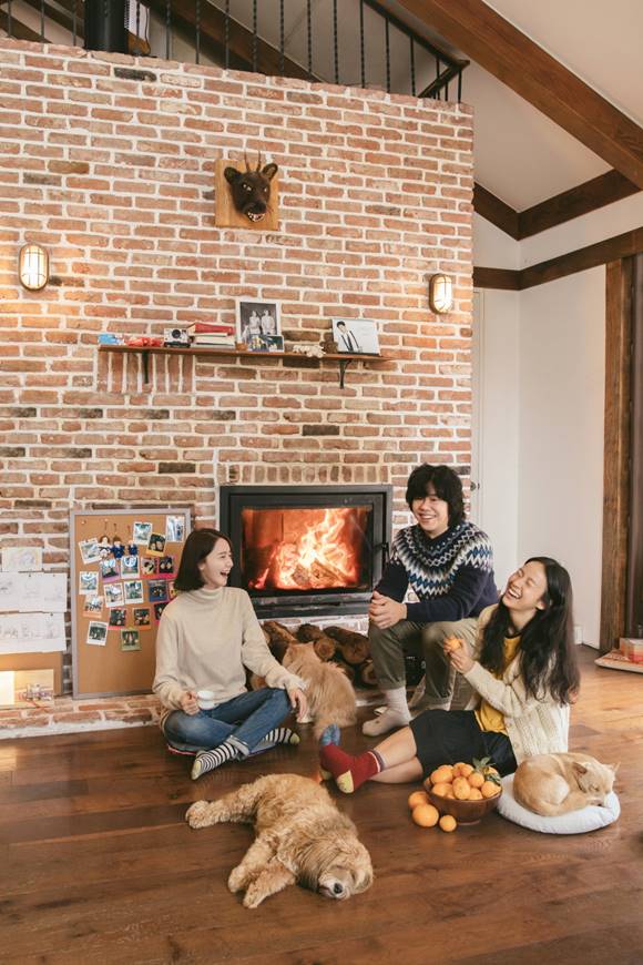 효리네 민박2가 첫 방송에서 시청률 8.016%를 기록, JTBC 역대 최고 첫 방송 시청률을 차지했다. /JTBC 제공