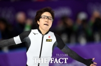 [TF포토] 고다이라 나오 '세 번째 올림픽...결국 첫 금메달'