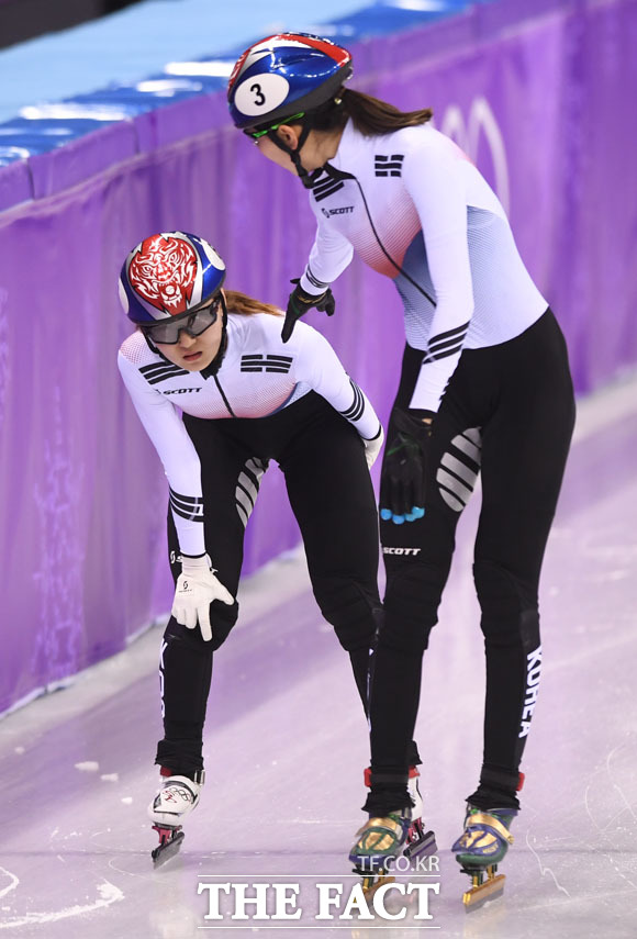 심석희와 최민정은 이날 오후 강원도 강릉 아이스아레나에서 열린 2018 평창동계올림픽 쇼트트랙 스피드스케이팅 여자 1000m 결승에 나란히 출전했지만, 메달 획득에는 실패했다.