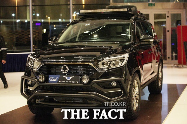 쌍용자동차가 자사 대형 SUV G4 렉스턴이 이란 현지에서 론칭 한 달 만에 사전계약 대수 1000대를 돌파했다고 27일 밝혔다. /쌍용자동차 제공