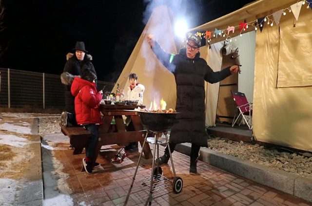 우리 아빠가 생겼어요 스틸. 가수 겸 연예기획자 이상민은 27일 첫 방송된 SBS 새 웹 예능 우리 아빠가 생겼어요에서 초보 아빠로 나섰다. /SBS 제공