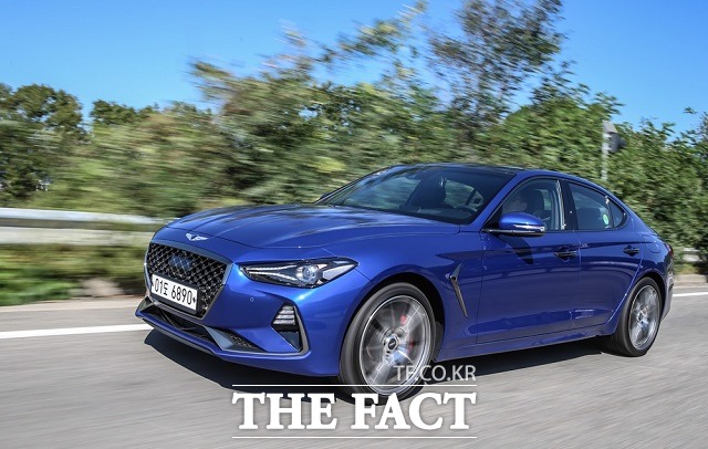 고급차 브랜드 제네시스는 대형 세단 G80이 3055대, 엔트리 모델 G70 1062대 등 지난 2월 한 달 동안 4960대가 판매되며 지난해 동기 대비 3.6%의 증가율을 기록했다.