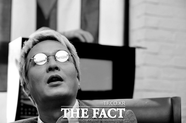 조민기 사망, 성추행 의혹 후 대몰락 성추행 의혹을 받고 있던 배우 조민기가 9일 오후 서울 광진구의 한 창고에서 숨진 채 발견됐다. /더팩트DB