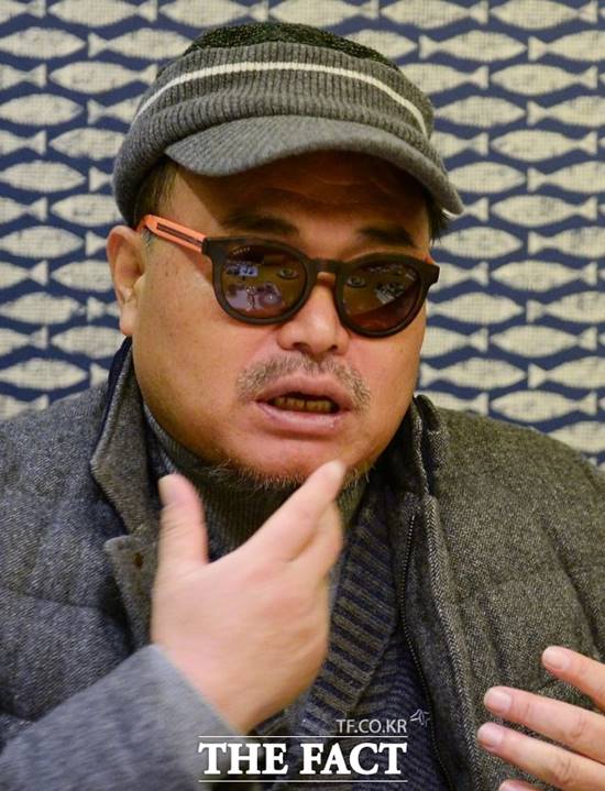 김흥국이 성폭행 당했다는 여성 A 씨의 주장을 정면으로 반박하며 법적대응하겠다고 입장을 발표했다./더팩트DB