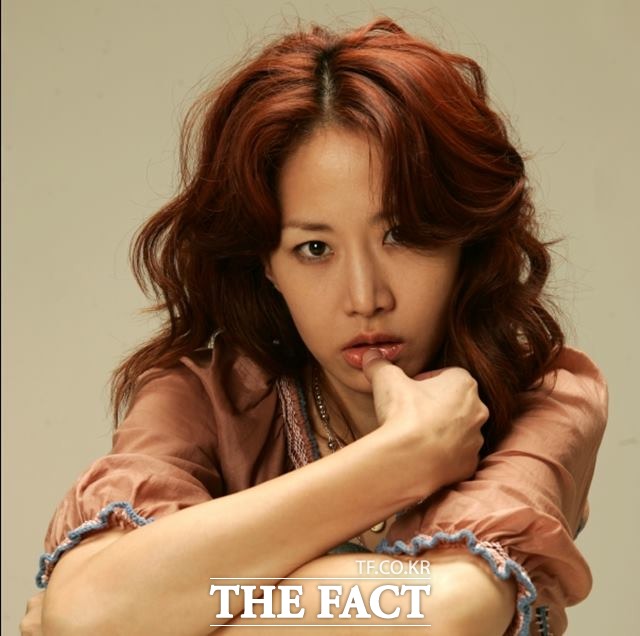 자타 공인 연기파 여배우. 신은경의 전 소속사 대표는 인간 신은경이 아닌 배우 신은경으로는 인정할만하다고 연기력을 칭찬한 바 있다. /더팩트 DB