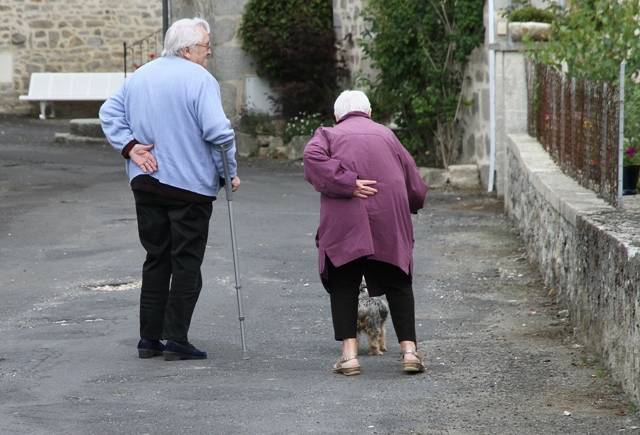 우리나라의 노인 빈곤율은 45.6%로 OECD 국가 중 가장 높은 수준이지만 노후 대비는 턱없이 부족한 상황이다. /pixabay