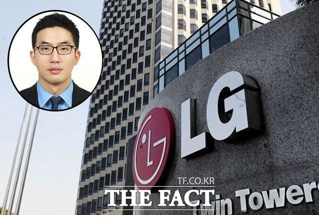 LG그룹은 최근 진행된 LG 이사회에서 고 구본무 회장의 외아들인 구광모 LG전자 상무를 그룹 지주회사의 등기이사로 내정하며 4세 경영 승계를 공식화했다.