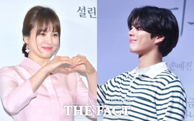 배우 송혜교(왼쪽)와 박보검이 드라마 남자친구 출연 제안을 받고 검토 중이다. /더팩트 DB
