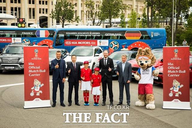 기아자동차는 2018 러시아 월드컵의 공식 후원사를 바탕으로 6월 내수 판매 시장에서도 월드컵 특수를 기대하고 있다. /기아자동차 제공