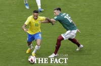  [브라질 멕시코] '살아난 네이마르' 브라질 vs '조직력' 멕시코 0-0 접전 (전반 종료)