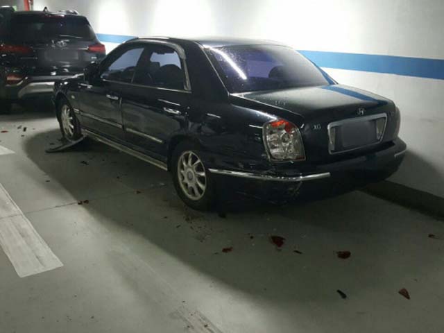 대전 초등학교 3학년 A군이 들이받아 파손된 차량. /대전지방경찰청 제공