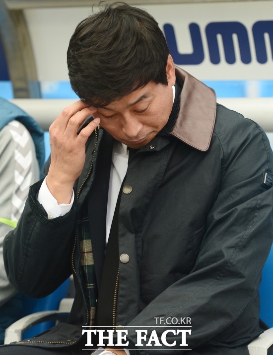김도훈 울산 감독은 4-2로 승리할 수 있던 상황에서 VAR 판독에 따라 골이 취소되고 동점골을 허용하며 3-3으로 경기를 마무리 했다. /더팩트 DB