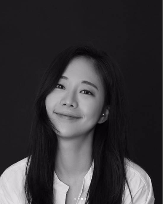 오영주, 유튜버 데뷔설 부인. 화제의 인물 오영주가 대기업을 퇴사하고 유튜버로 변신한다는 기사에 대해 부인했다. /오영주 SNS