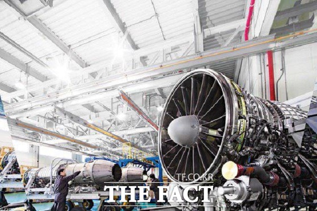 한화는 신규 투자와 더불어 5년 동안 3만5000명을 신규 채용하며, 좋은 일자리 창출에도 적극적으로 나선다는 계획이다.