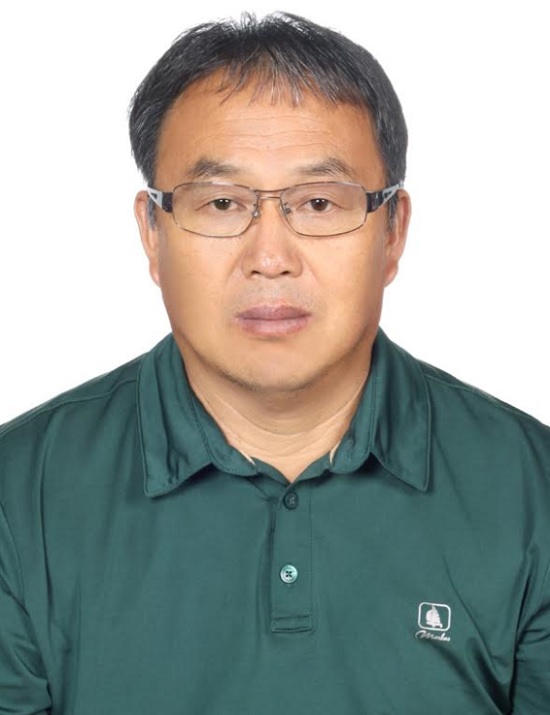 LG복지재단이 봉화 엽총 사건 현장에서 추가 인명 피해를 막은 박종훈 씨가 LG 의인상 수상과 함께 상금 3000만 원을 전달한다고 26일 밝혔다. /LG 제공