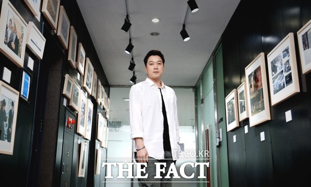 배우 이민웅은 15일부터 관객을 만나고 있는 영화 목격자에서 형사 우민 캐릭터를 연기했다. /이선화 기자