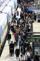  '2018 추석 기차표' 코레일 예매 시작…SRT는 9월 예매