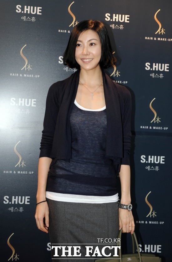 7년 만에 연기자로 복귀한 성현아가 아들과 즐거운 시간을 보낸 뒤 행복한 마음을 인스타그램을 통해 공개했다. /더팩트 DB