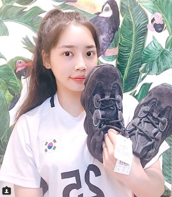 여자 핸드볼, 정유라 선수. 한국 여자 핸드볼 대표팀이 아시안게임에서 중국을 꺾고 아시아 최강임을 과시한 가운데 선수들의 일상도 눈길을 끌고 있다. /정유라 SNS