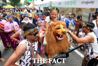 [TF포토] 흥겨운 지구촌 축제 한마당...'서울세계도시문화축제'