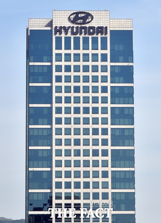 현대자동차가 중국 현지 상용차 사업 재도약을 위해 중국 사천성 대표 국유기업 사천성에너지투자그룹과 전략합작협의서를 체결했다고 3일 밝혔다. /더팩트 DB