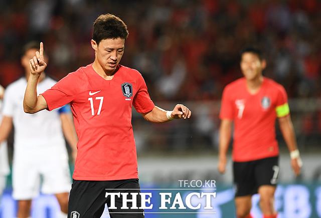 한국, 코스타리카 제압. 이재성이 한국-코스타리카 경기에서 결승골을 터뜨린 뒤 기뻐하고 있다. 벤투호는 코스타리카를 2-0으로 눌러 이겼다. /고양=배정한 기자