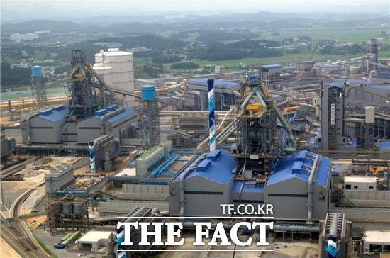 공정위 제재를 받은 철강 6개사는 공정위가 부과한 과징금의 규모도 과하다는 입장을 표하기도 했다. 현대제철과 동국제강을 제외하면 나머지 4개 사는 분기 영업이익보다 과징금의 액수가 더 많았다. /현대제철 제공