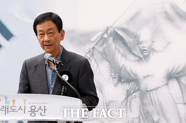 진영 더물어민주당 의원