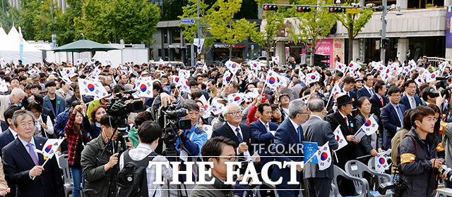 대한민국 만세, 한글 만세!