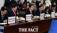[TF포토] 자유한국당, '드루킹과 김경수, 송인배 국감 증인 채택하라'