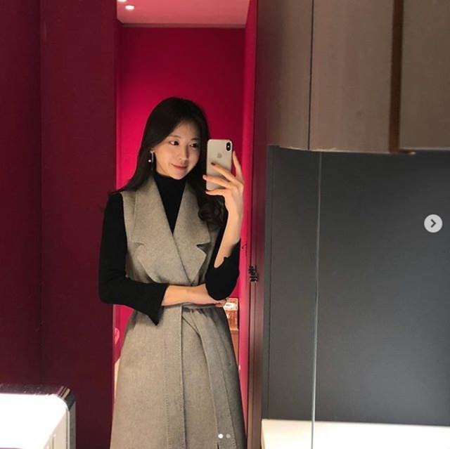 얼짱 출신 쇼핑몰 CEO 유혜주가 28일 자신의 SNS에 깜짝 결혼 소식을 전해 대중의 이목이 쏠리고 있다./유혜주 인스타그램