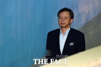  '불법사찰' 우병우, 징역 5년 구형…