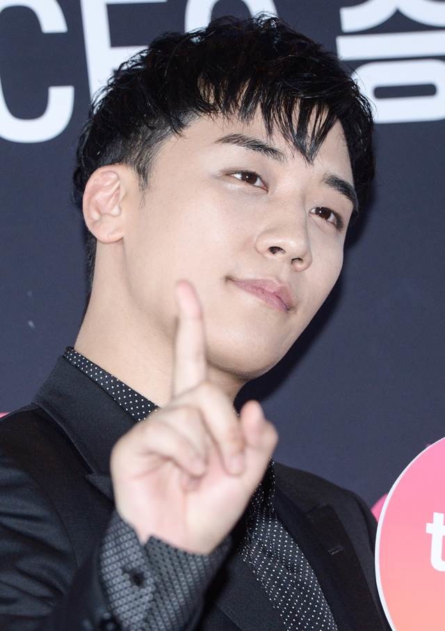 승리는 7일 오전 11시 국내 AR, VR 대표기업인 (주)소셜네트워크의 크리에이티브 디렉터로 취임식을 가졌다./더팩트 DB