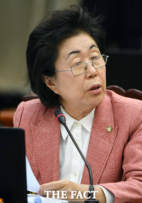 이은재 한국당 의원은 과거에도 겐세이라는 일본어를 사용해 논란을 빚은 바 있다. 특히 이 의원은 일제 잔재 명칭을 바로잡자는 취지의 개정안을 발의하기도 했다. /이동률 기자