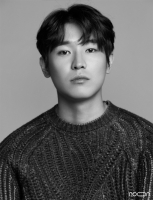  우지현, 눈컴퍼니와 전속계약…'평범함 속의 비범함'
