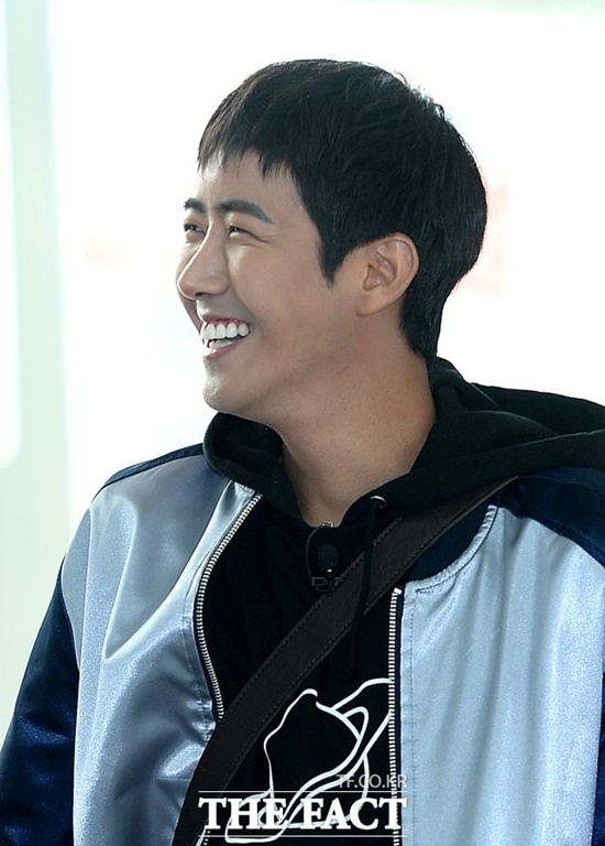 황광희가 제대 후 예능프로그램 전지적 참견시점으로 팬들을 만난다./더팩트DB