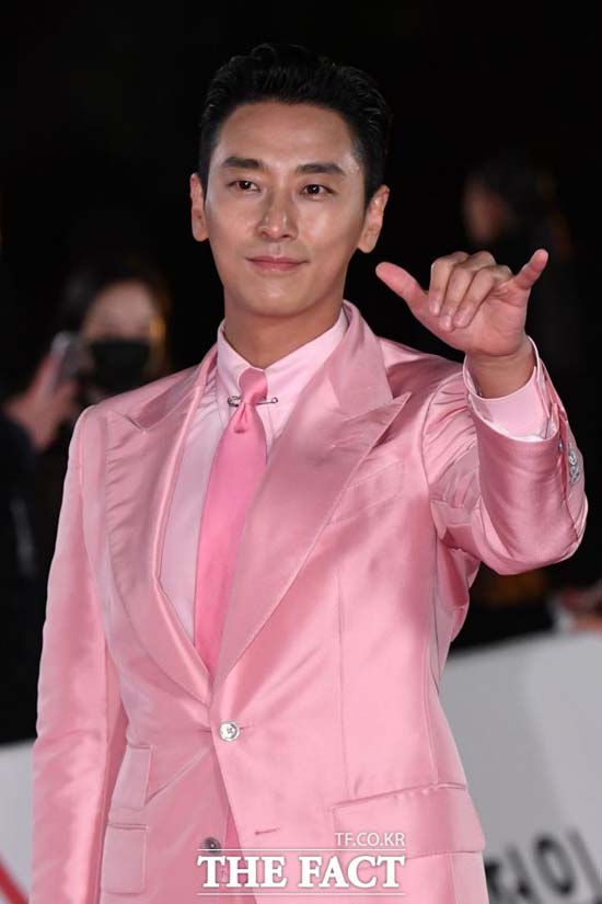 주지훈은 제5회 한국영화제작가협회상에서 영화 암수살인으로 남우주연상을 수상했다. /더팩트DB