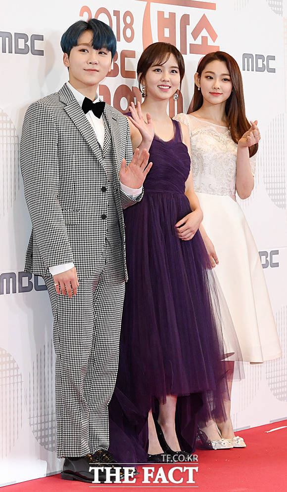 뜻밖의 Q 승관, 언더나인틴 김소현, 음악중심 미나(왼쪽부터)