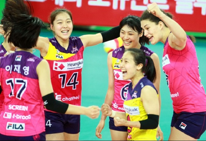 9일(수) 열리는 2018-19 V리그 여자부 경기를 대상으로 한 배구토토 스페셜 5회차 투표율을 중간집계한 결과, 흥국생명-한국도로공사(2경기)전에서 국내 배구팬의 56.15%가 홈팀 흥국생명의 우세를 전망했다./ 흥국생명 제공