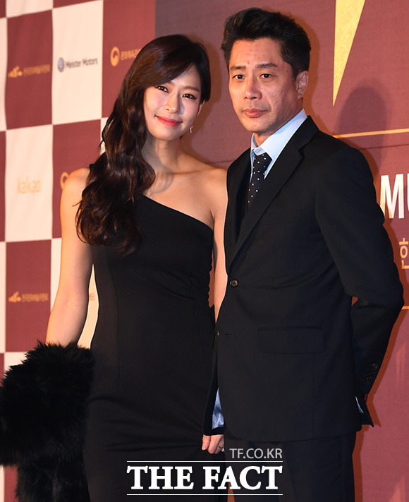 배우 정애연(왼쪽)과 김진근 부부