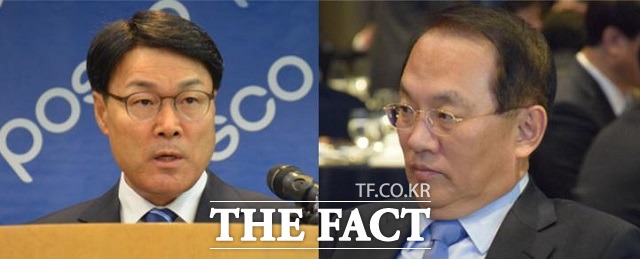 최정우(왼쪽) 포스코 회장과 김용환 현대제철 부회장은 지난해 말 인도 정부의 제안이 사실이나 결정은 신중하게 한다는 입장이다. /더팩트DB