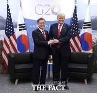  文대통령 '트럼프, 방위비 분담금 금액 말 한적 없어'