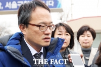  민주당 의원 만난 김경수 '이른 시일 내 도정 복귀하겠다'