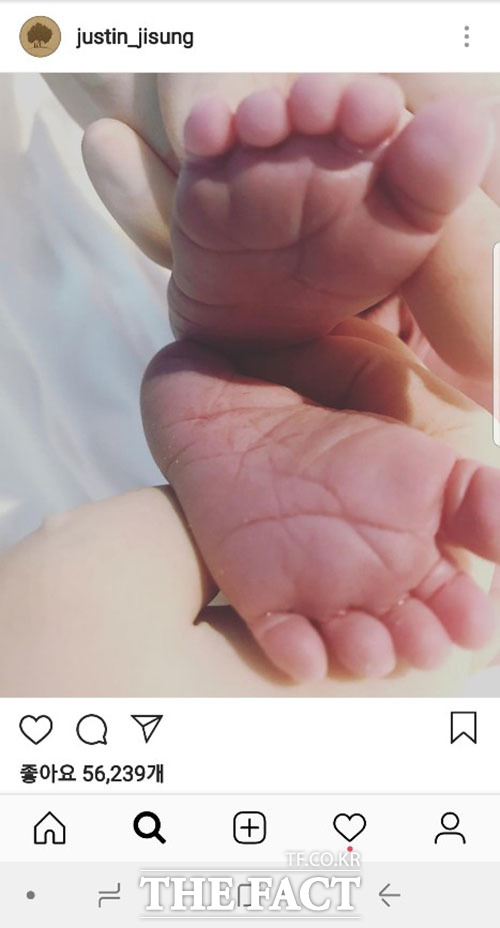 배우 지성(본명 곽태근)-이보영 부부가 둘째 아이의 탄생 소식을 전했다. /지성 인스타그램