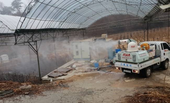 설 연휴뿐만 아니라 오는 7일에도 농협은 구제역 방역에 적극 힘쓸 예정이다. /농협중앙회 제공